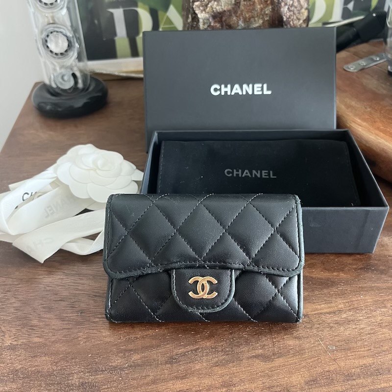 Chanel Black Lambskin Card Case wallet - September Store